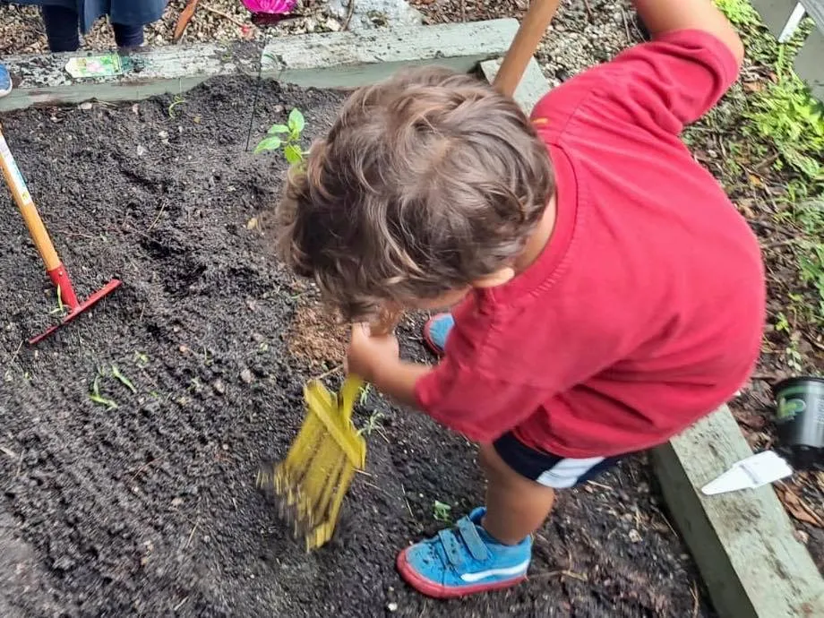 Gardening class at La Prima Casa